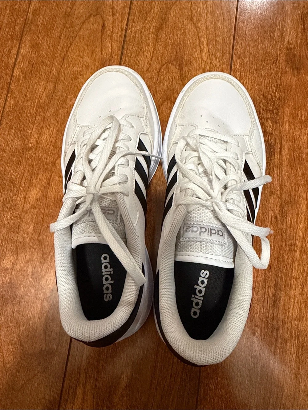 Woman’s breaknet tennis adidas White Sneakers with Black Three-Stripes